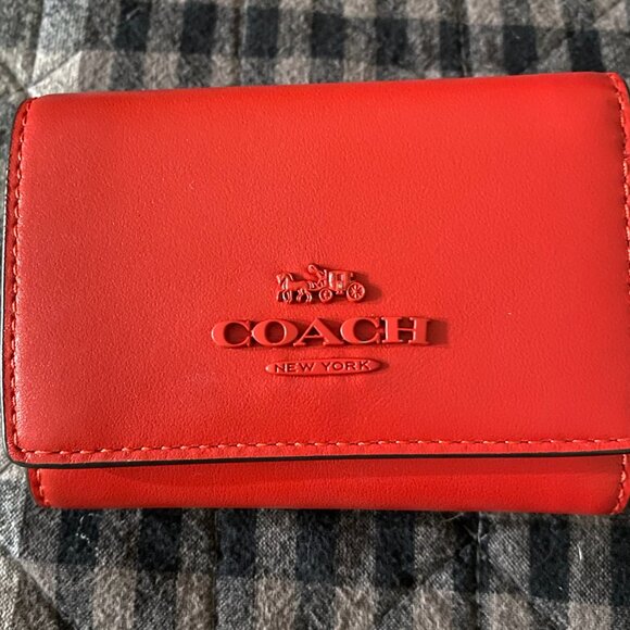 Bundle: Coach Red Pillow Tote and Coach Red Micro Wallet - Picture 11 of 16